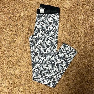Nike Pro Dri Fit Leggings
